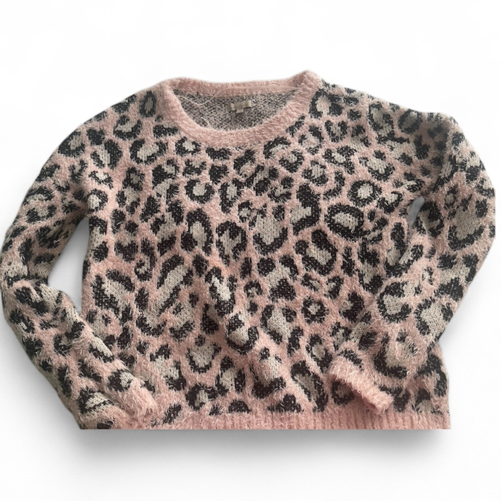 Wonderly Fuzzy Knit Sweater in Pink and Gray
